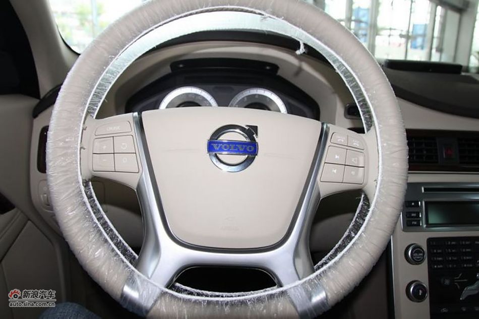 沃尔沃S80L 2.5T 智尊版