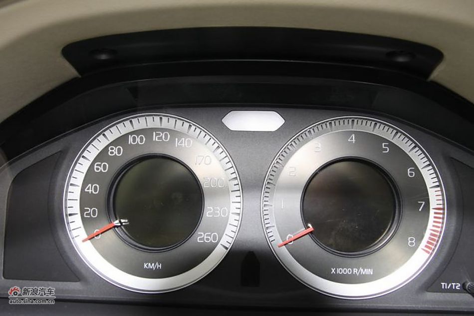 沃尔沃S80L 2.5T 智尊版