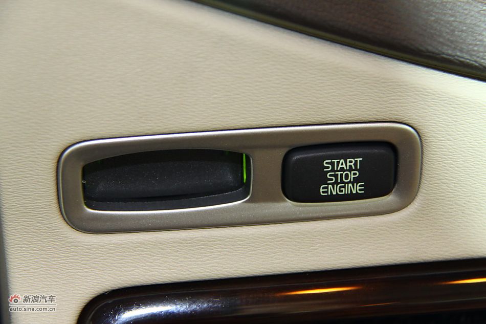 2011款S80L T4内饰细节