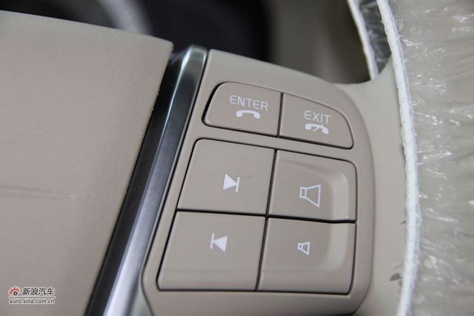 沃尔沃S80L 2.5T 智尊版