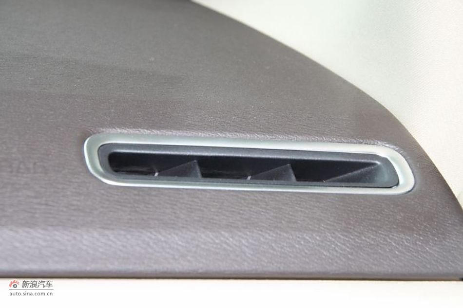 沃尔沃S80L 2.5T 智尊版