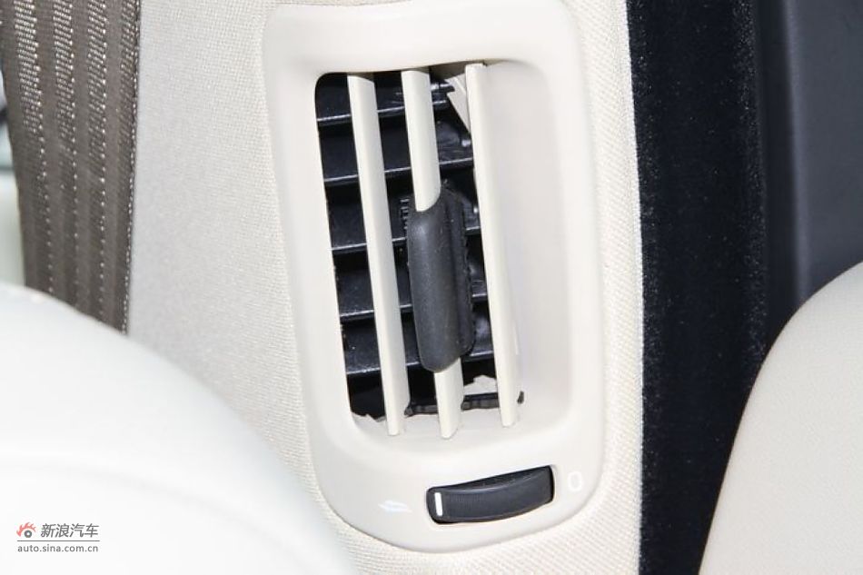 沃尔沃S80L 2.5T 智尊版