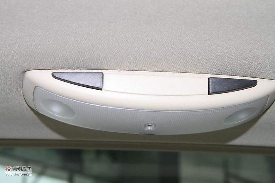 沃尔沃S80L 2.5T 智尊版