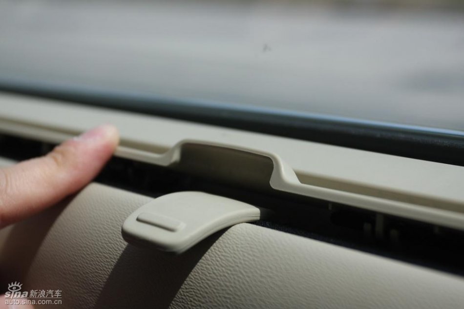 全新沃尔沃S80L内饰实拍图