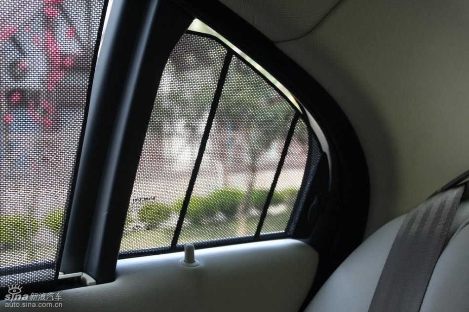 全新沃尔沃S80L内饰实拍图