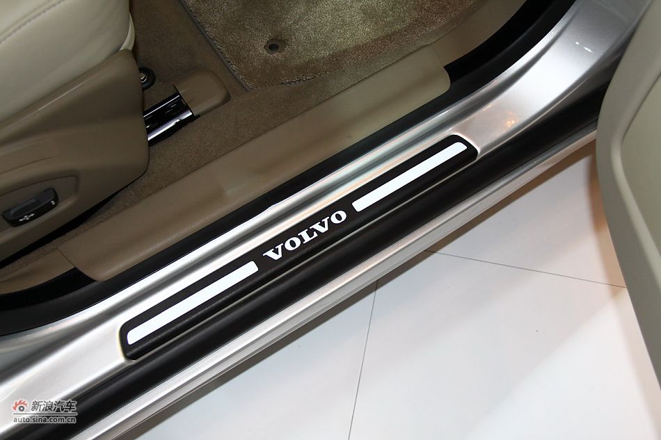 2011款S80L T4内饰细节
