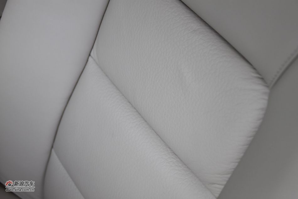 沃尔沃S80L 2.5T 智尊版