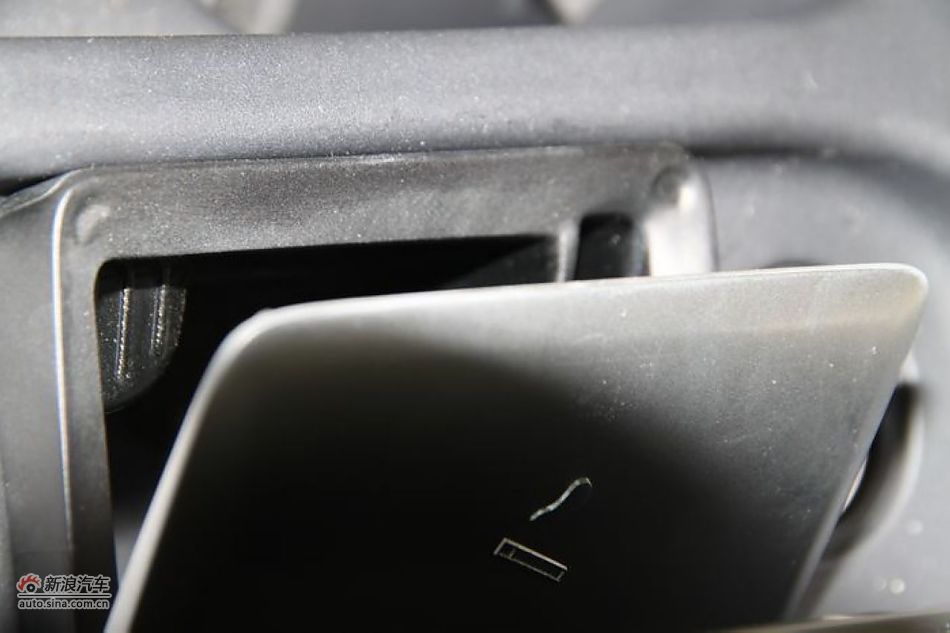 沃尔沃S80L 2.5T 智尊版