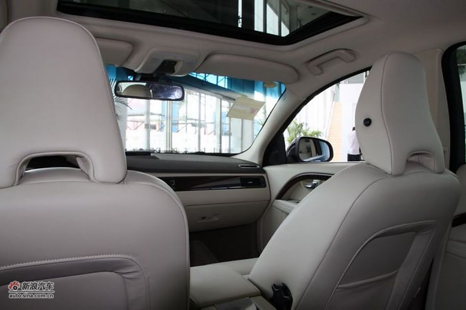 沃尔沃S80L 2.5T 智尊版