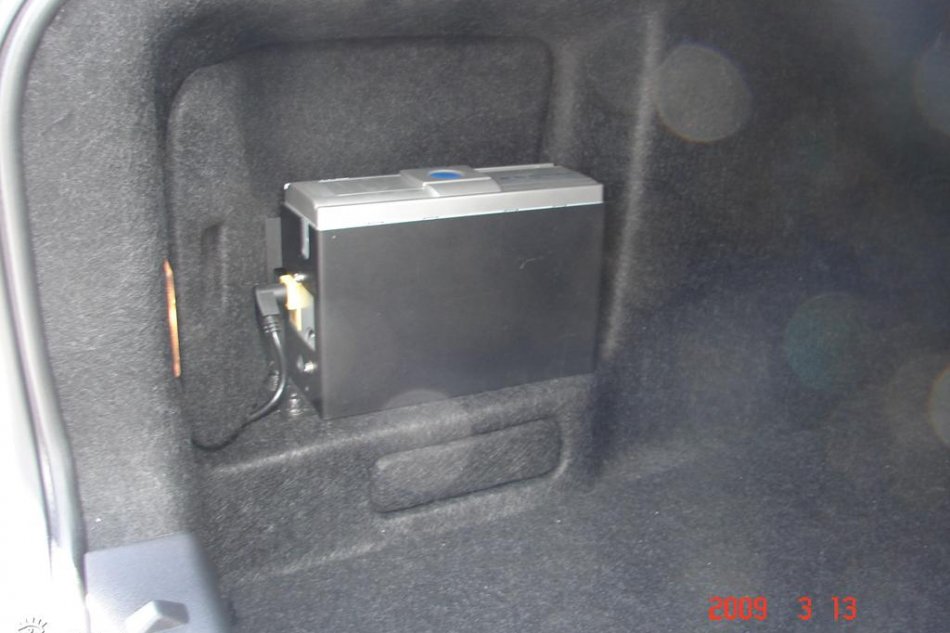 国产Volvo S80L到店图