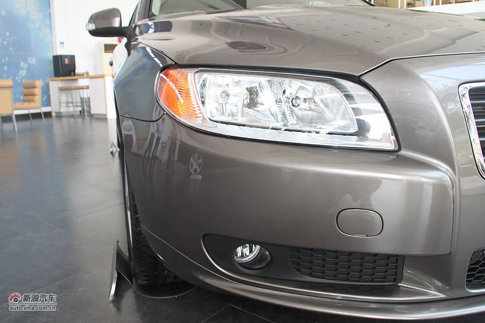 沃尔沃S80L 2.5T 智尊版