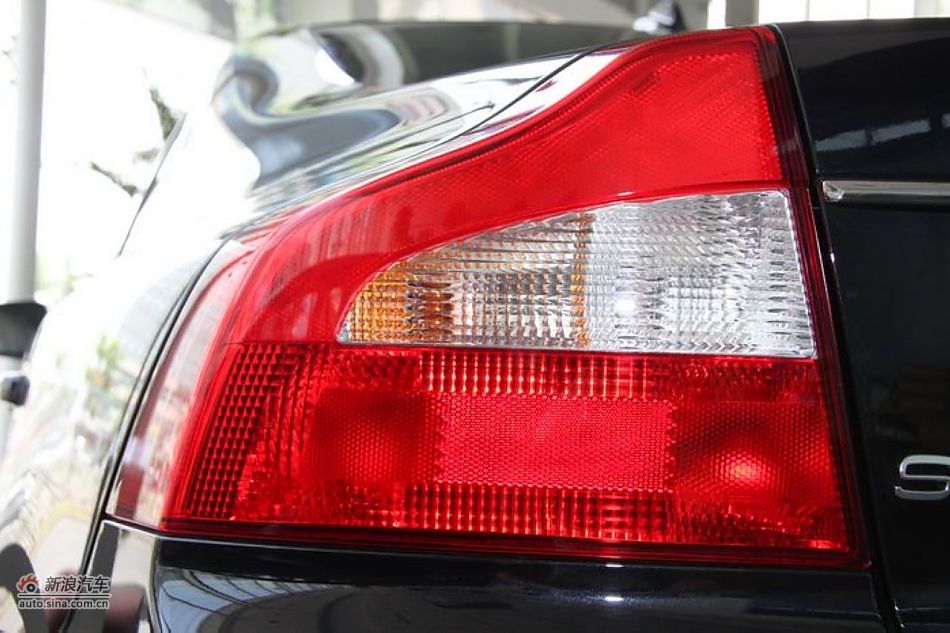 沃尔沃S80L 2.5T 智尊版