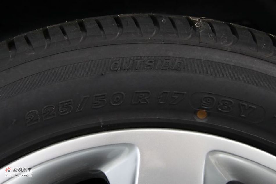 沃尔沃S80L 2.5T 智尊版