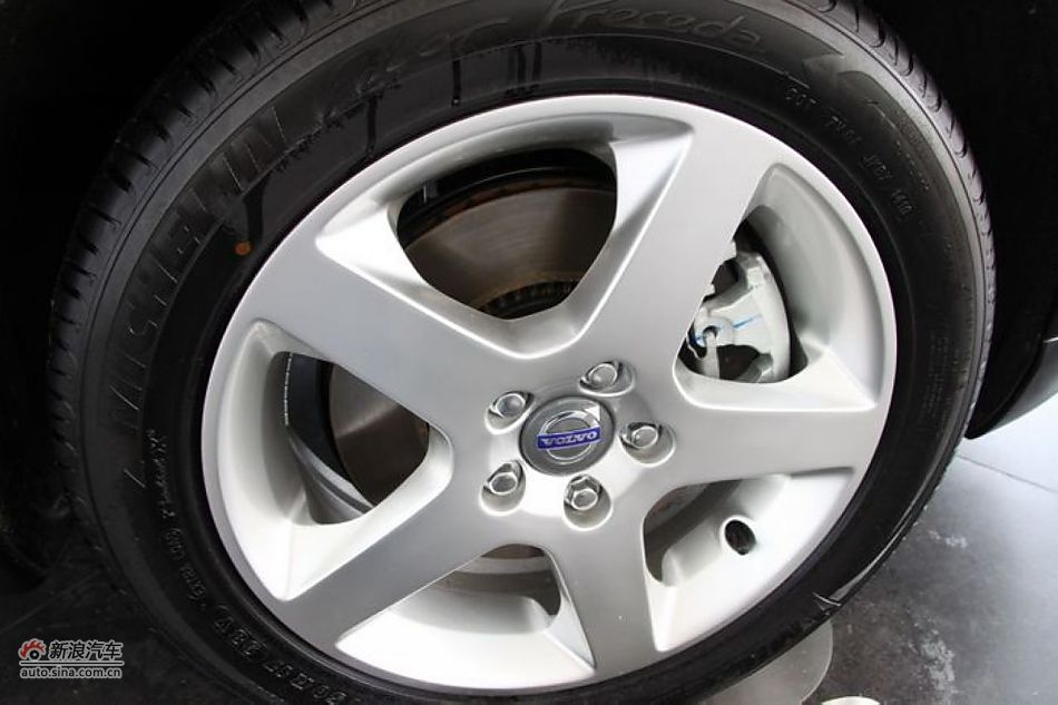 沃尔沃S80L 2.5T 智尊版