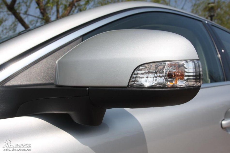 全新沃尔沃S80L外观实拍图