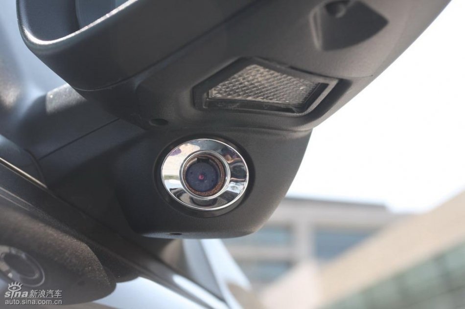 全新沃尔沃S80L外观实拍图