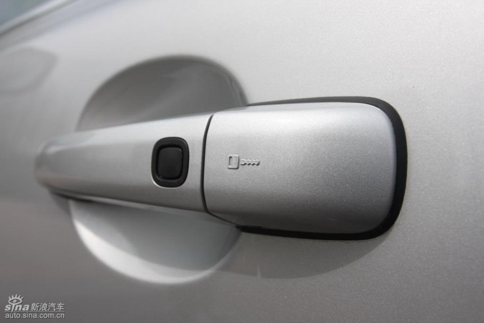 全新沃尔沃S80L外观实拍图