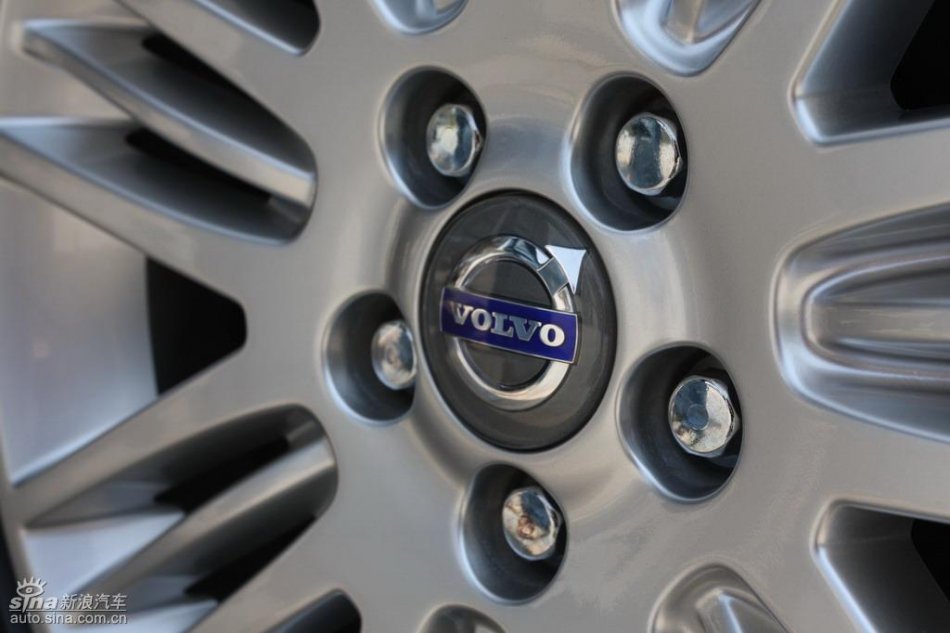 全新沃尔沃S80L外观实拍图