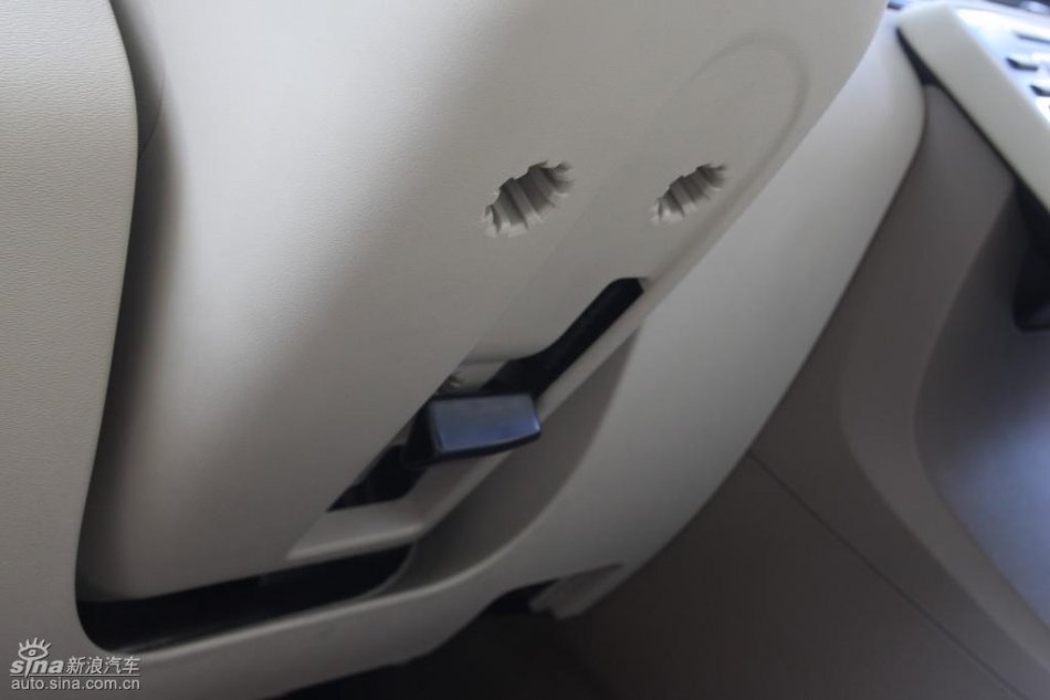 全新沃尔沃S80L内饰实拍图