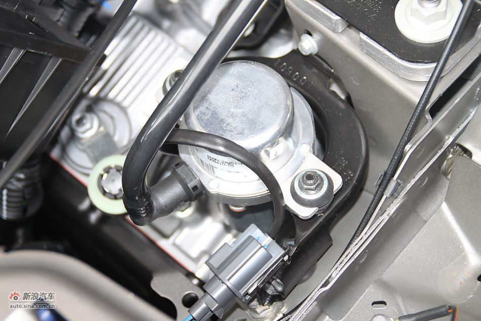 沃尔沃S80L 2.5T 智尊版