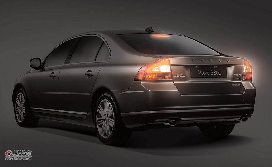 2011款S80L外观