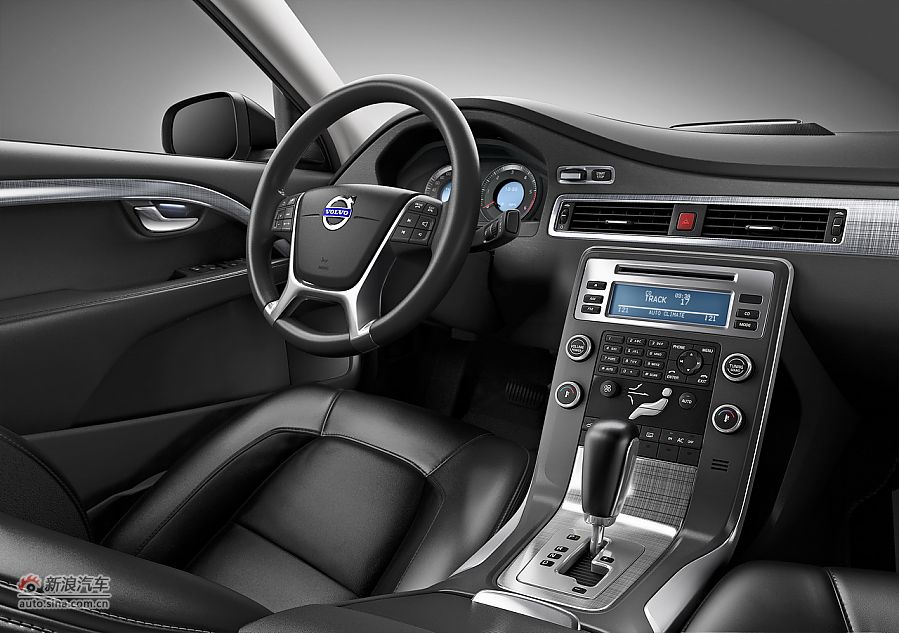 2011款S80L内饰