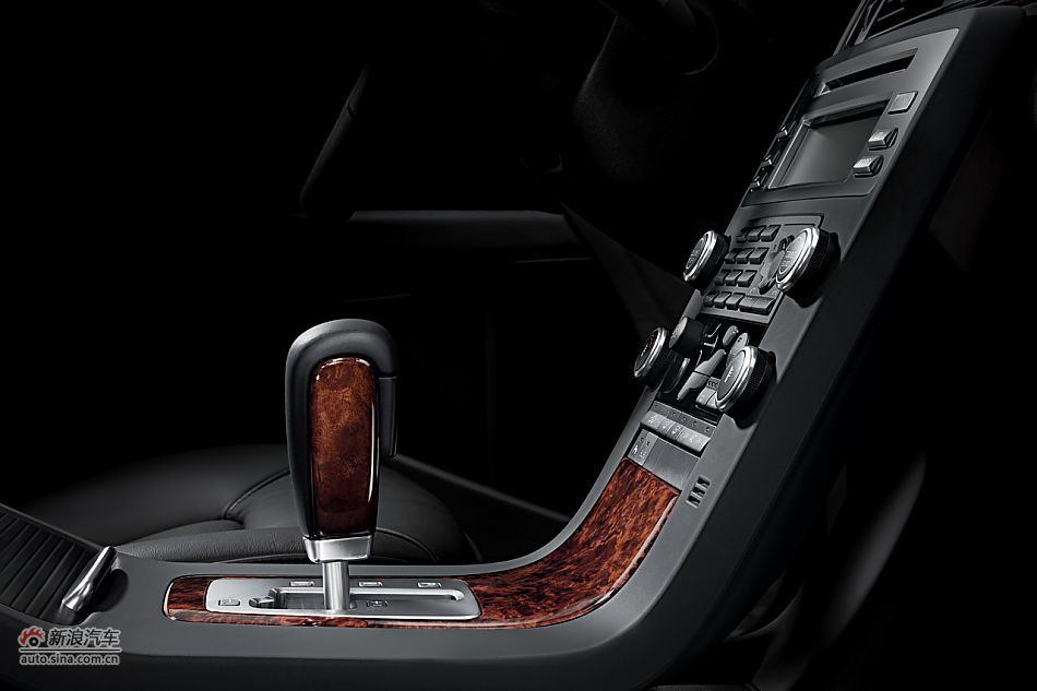 2011款S80L内饰