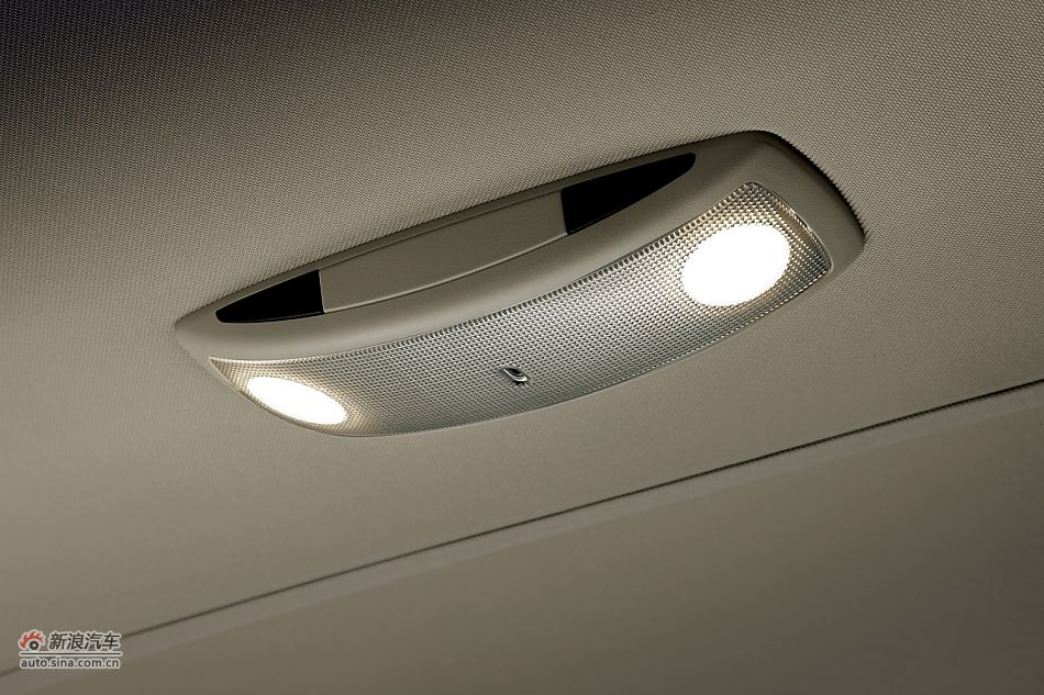 2011款S80L内饰