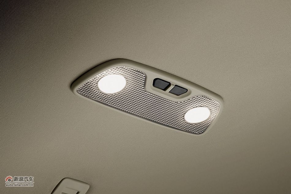 2011款S80L内饰