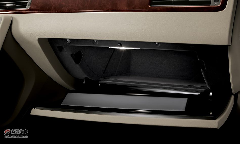 2011款S80L内饰