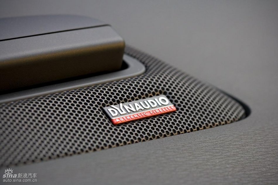 长安沃尔沃S80L内饰资料图