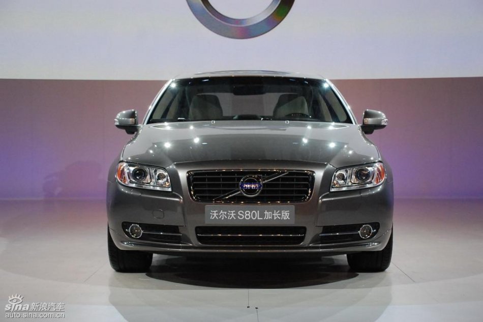 国产沃尔沃S80L上市现场外观实拍