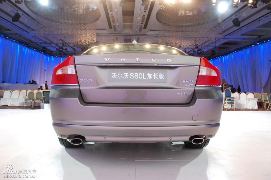 国产沃尔沃S80L上市现场外观实拍