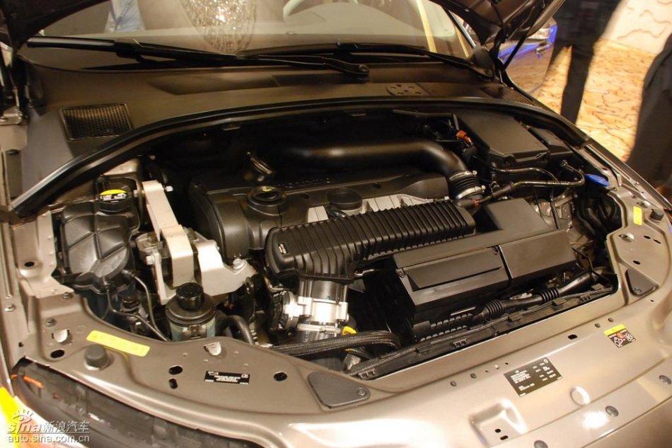 国产沃尔沃S80L上市现场内饰实拍