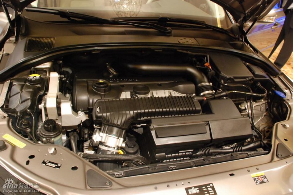 国产沃尔沃S80L上市现场内饰实拍