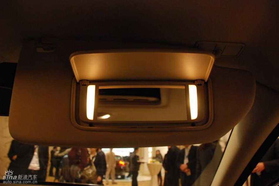 国产沃尔沃S80L上市现场内饰实拍