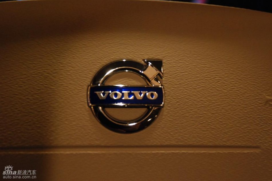 国产沃尔沃S80L上市现场内饰实拍