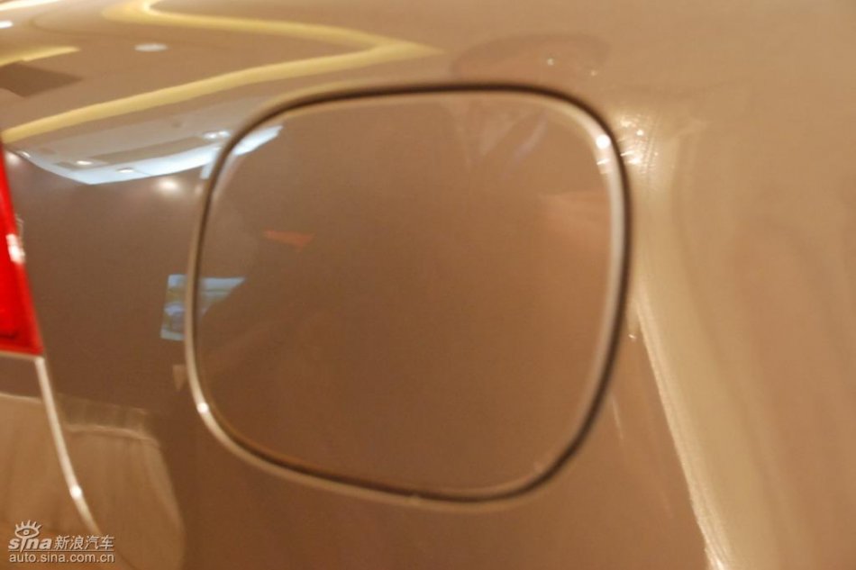 国产沃尔沃S80L上市现场外观实拍