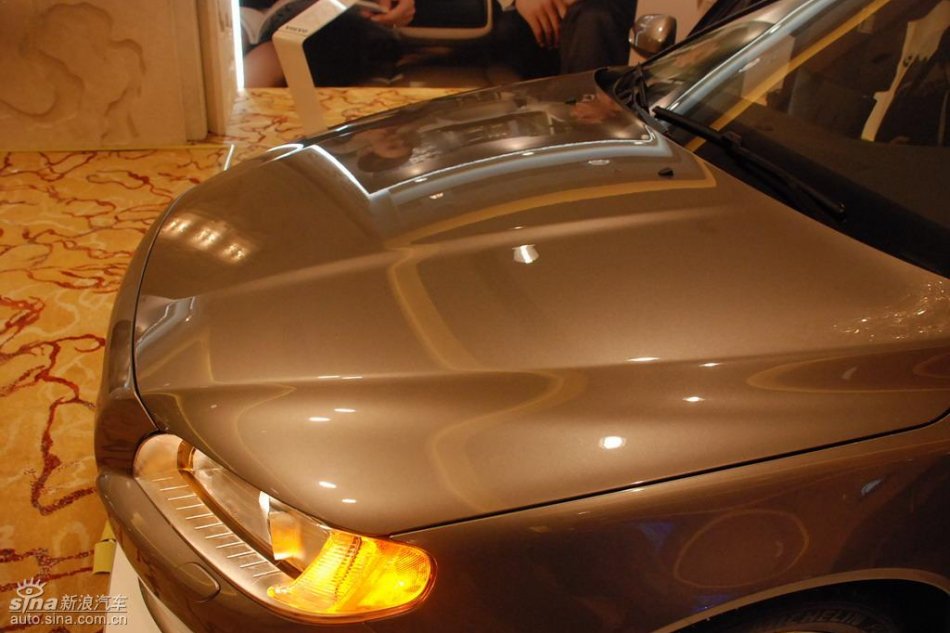 国产沃尔沃S80L上市现场外观实拍