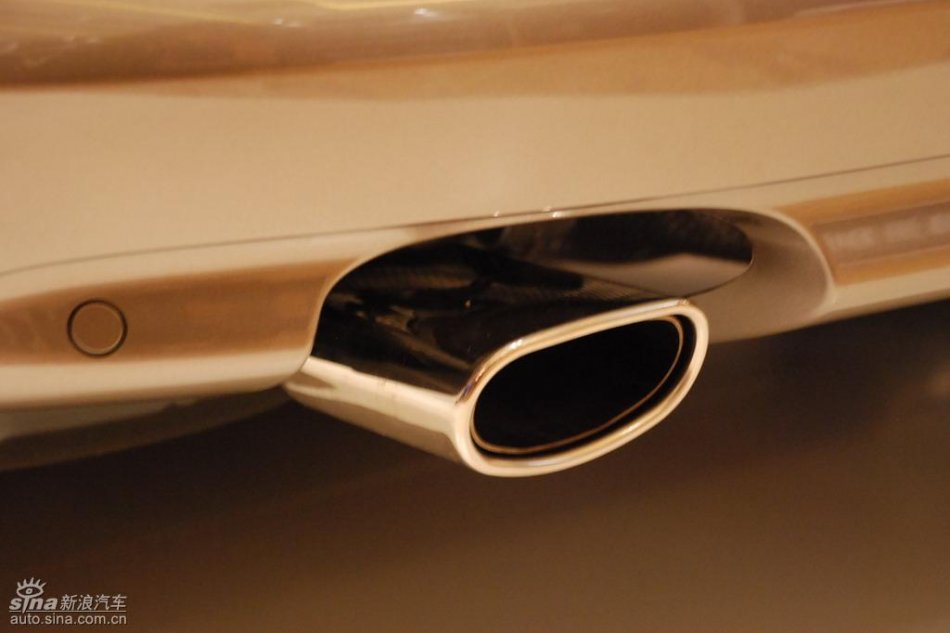 国产沃尔沃S80L上市现场外观实拍