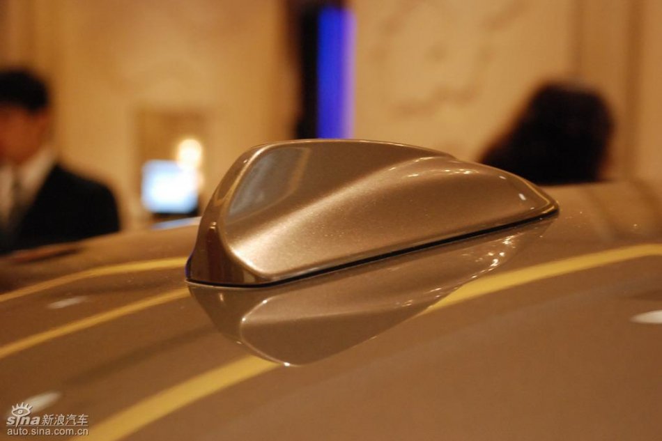 国产沃尔沃S80L上市现场外观实拍