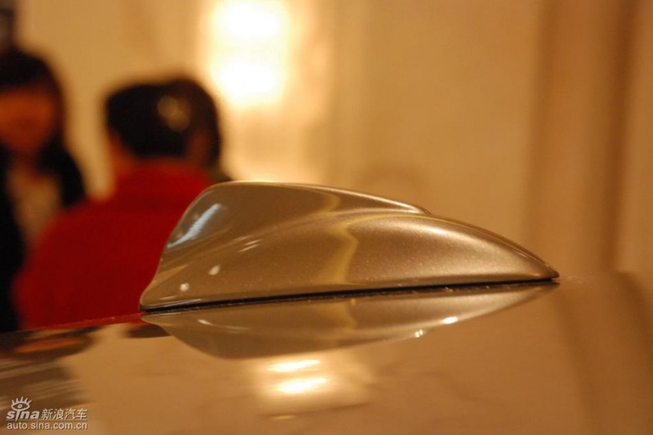 国产沃尔沃S80L上市现场外观实拍