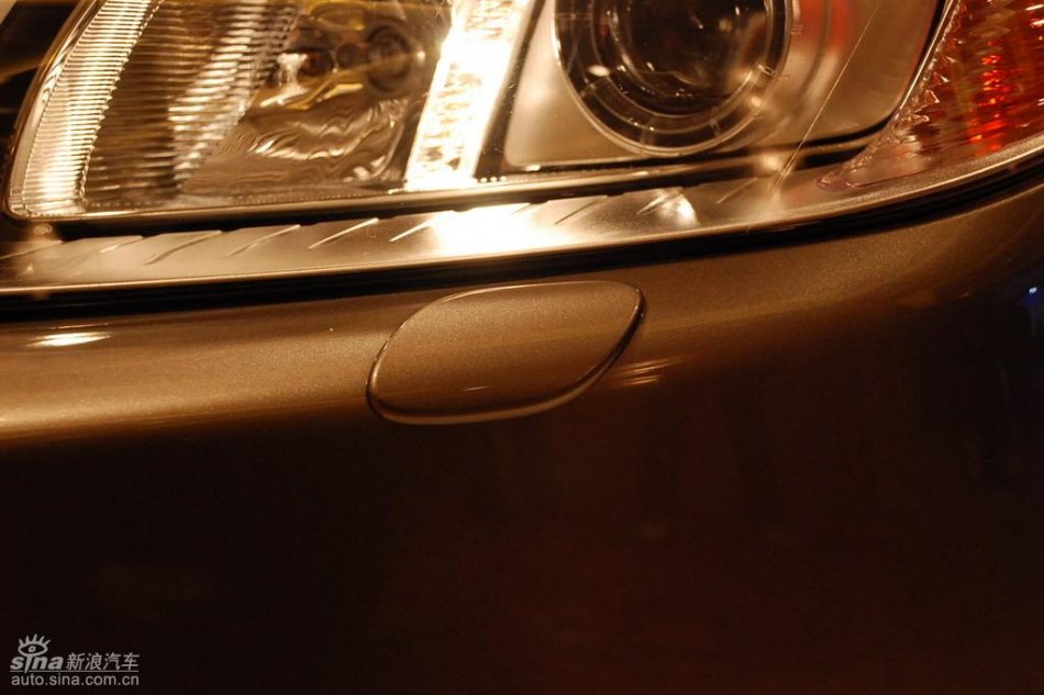 国产沃尔沃S80L上市现场外观实拍
