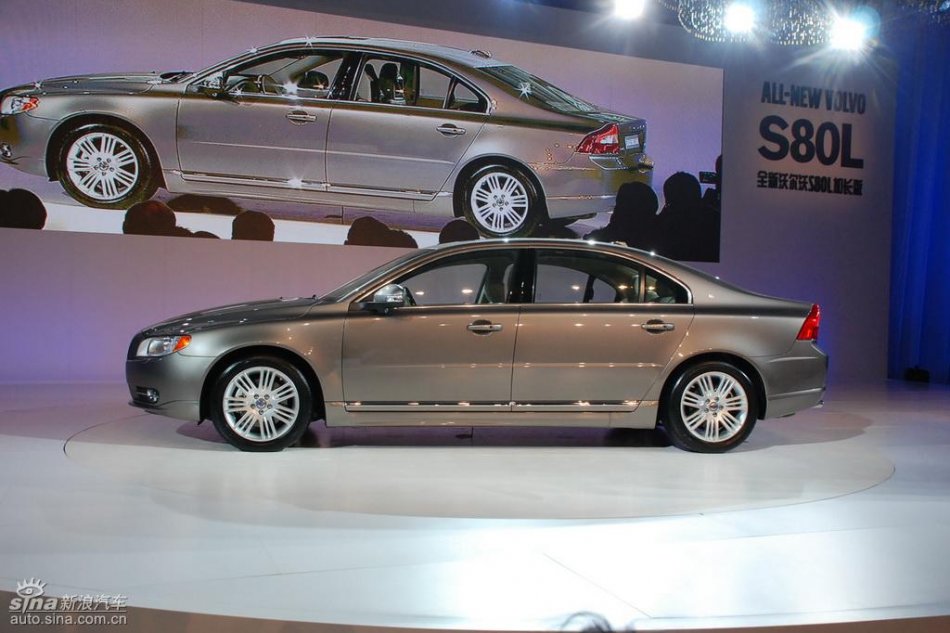 国产沃尔沃S80L新车亮相