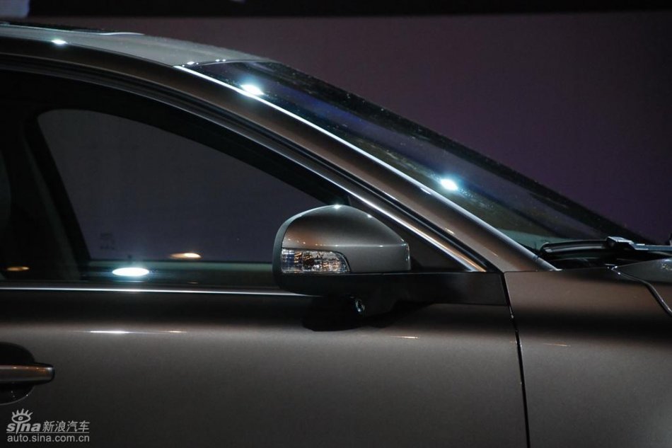 国产沃尔沃S80L新车亮相