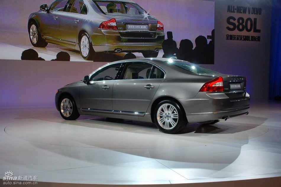 国产沃尔沃S80L新车亮相