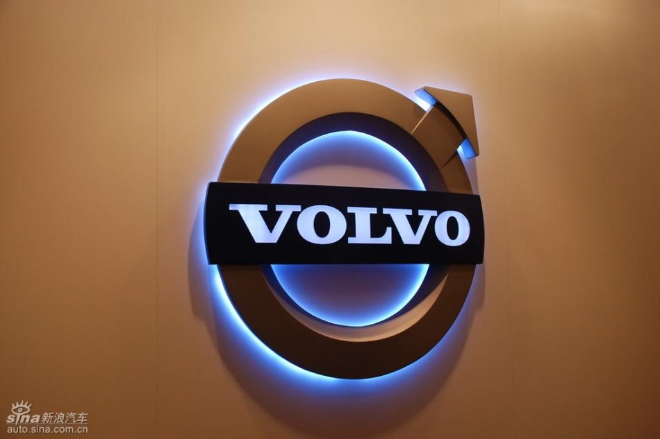 国产沃尔沃S80L上市现场图