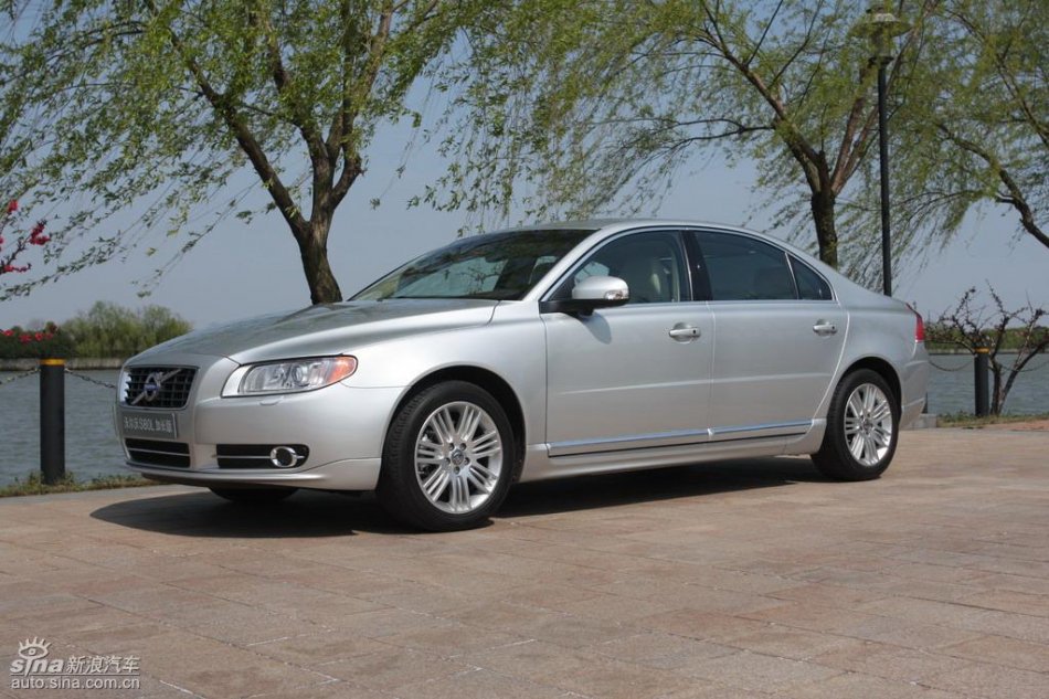 全新沃尔沃S80L外观实拍图