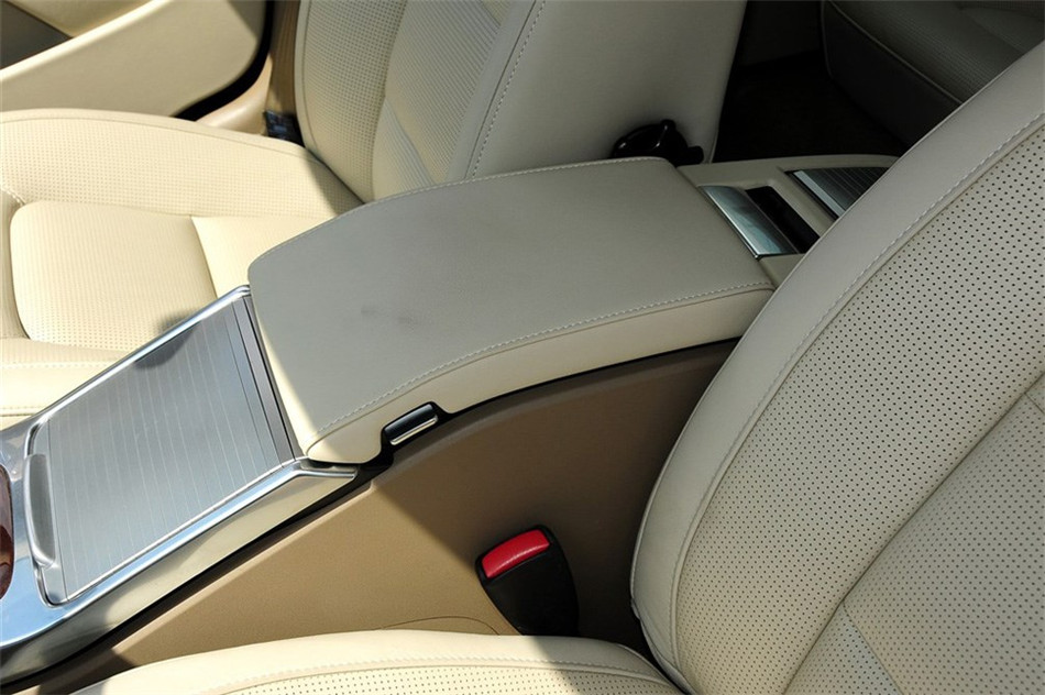 沃尔沃S80L 2012款 T5智尊版 空间