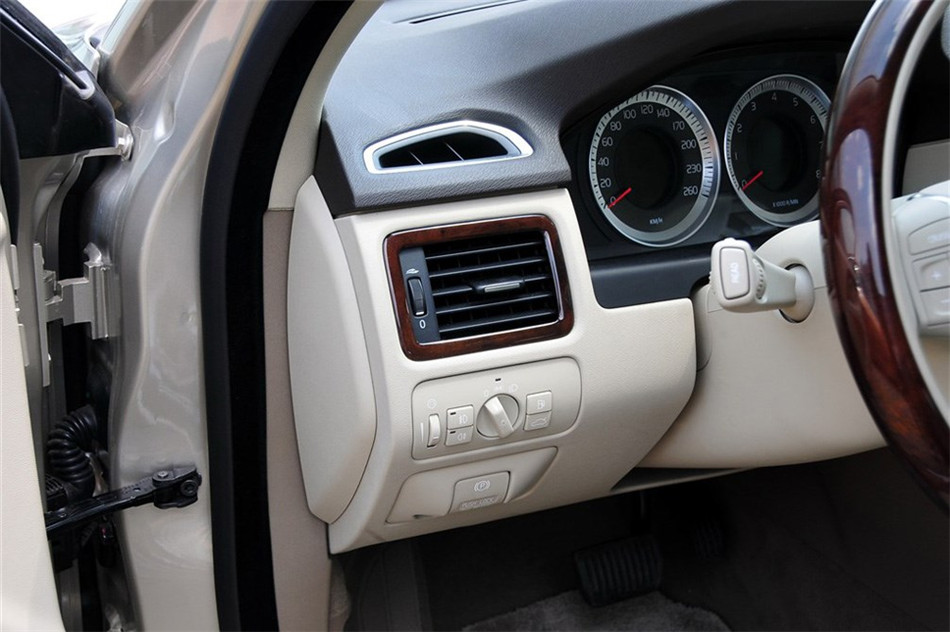 沃尔沃S80L 2012款 T5智尊版 内饰